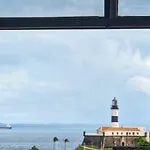 Apartamentos Na Barra Com Vista Mar, A 1 Minuto Da Praia E Do Circuito Do Carnaval - Seaview Private Apartments